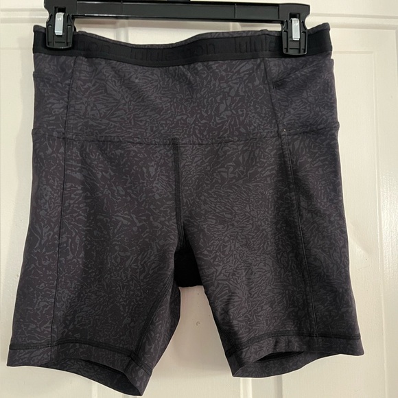 lululemon athletica Pants - lululemon bike shorts